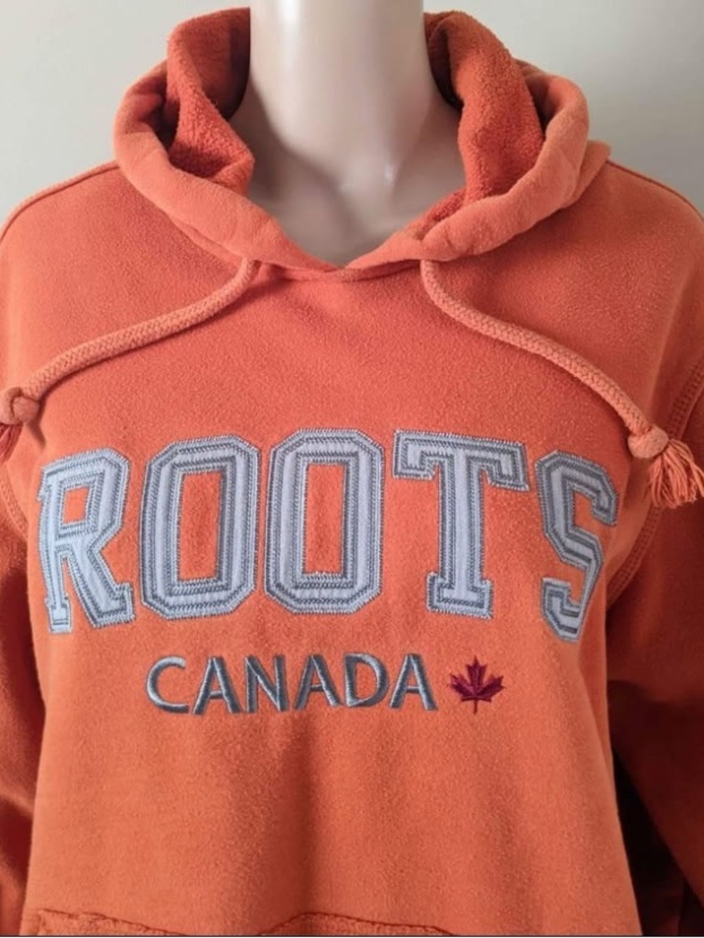 Roots Embroidered Orange Hoodie, men’s medium